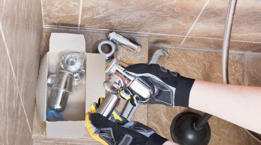 Expert Emergency Roof Repairs services in Earth City, MO